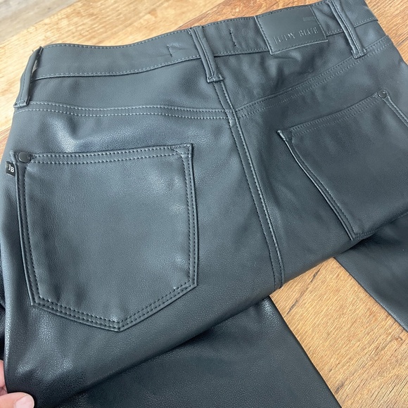 Judy Blue Tummy Control Black Faux Leather Pants Straight Leg Size 5/29 - Picture 5 of 6